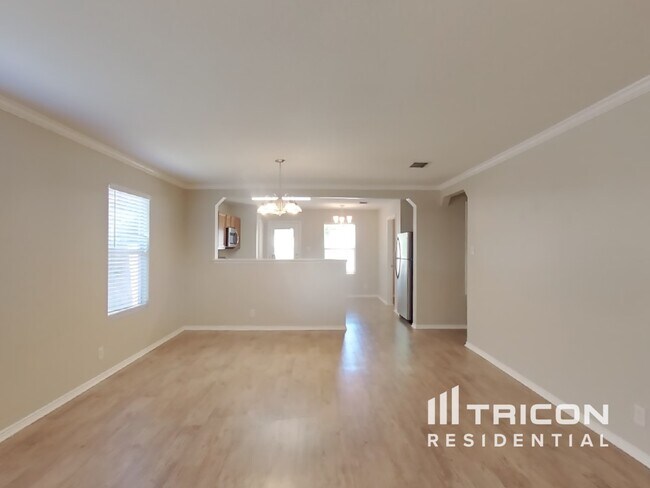 Building Photo - 8027 Abbotts Pointe