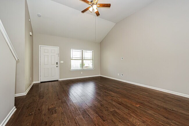 Foto del edificio - 1705 Porchrest Way