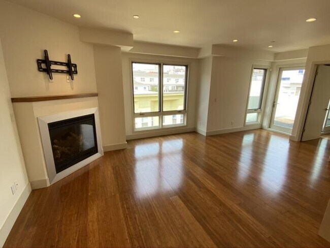 Building Photo - 2 bedroom in San Francisco CA 94103