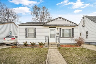 Building Photo - 13119 Sherman Ave