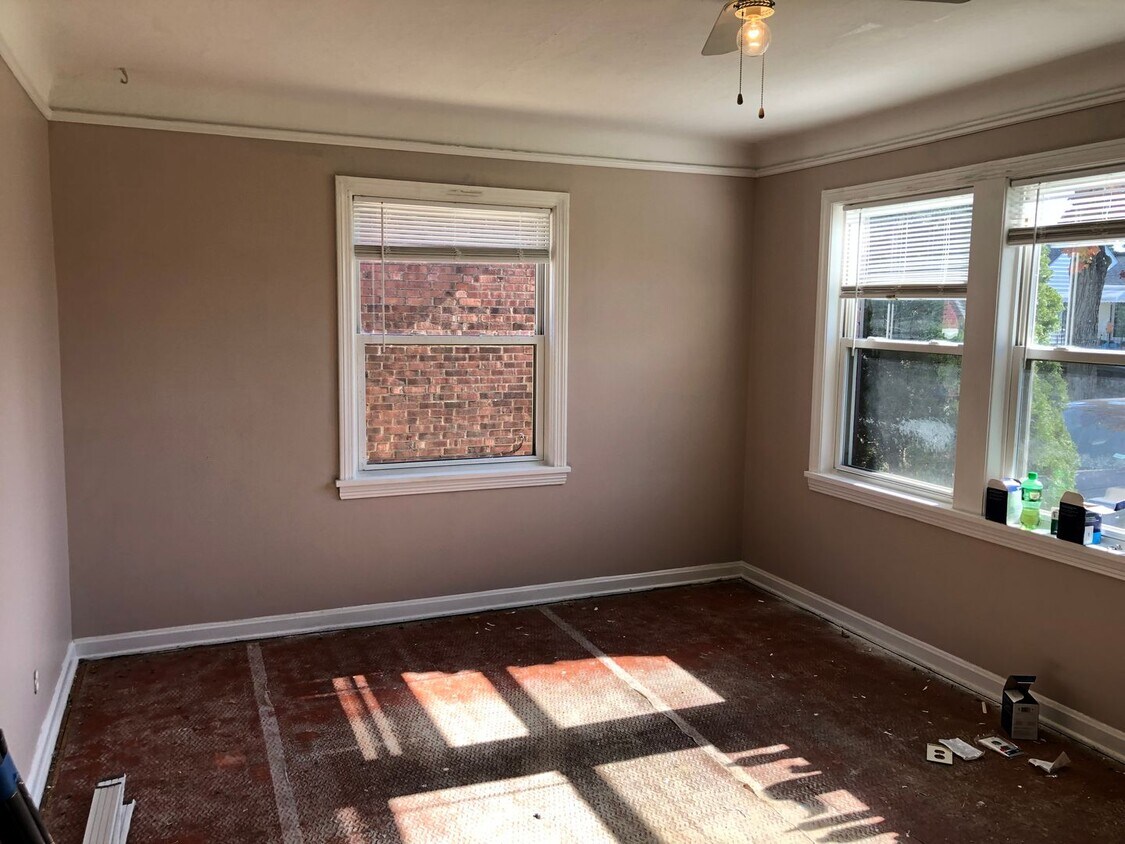 Primary Photo - 3 BED 1 BATH SINGLE FAMILY IN THE PURITAS-...