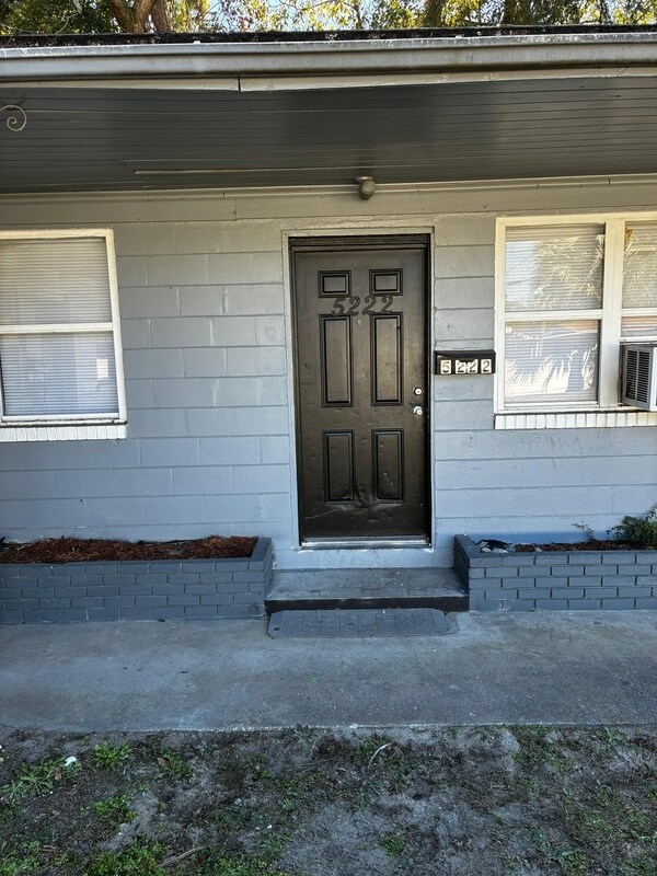 Foto del edificio - 5222 Lexington Ave