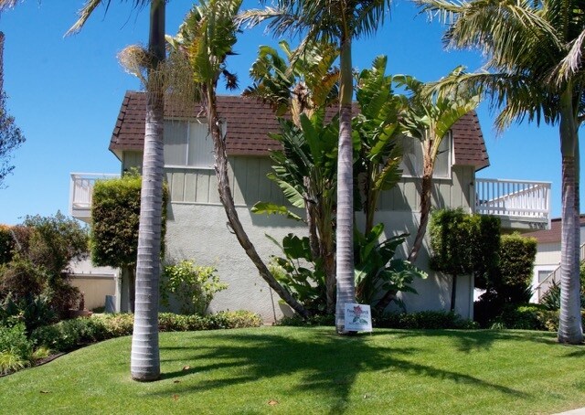 Building Photo - 2590 Solano Rd
