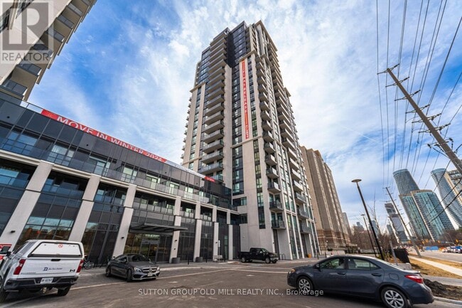 Building Photo - 204 Burnhamthorpe Rd E