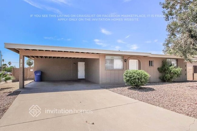 Building Photo - 11814 N 30th Dr