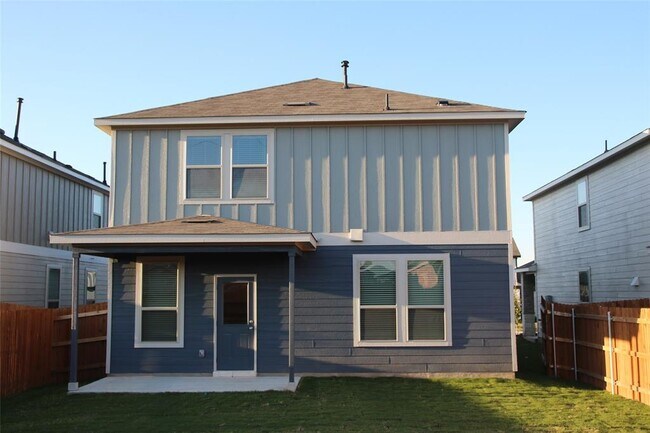 Building Photo - 416 Black Alder St
