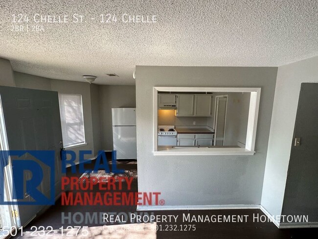 Building Photo - 124 Chelle Street - Cozy 3 Bedroom!!