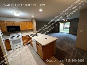 Building Photo - 9748 Island Estates Pl