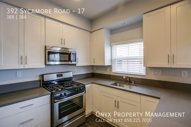 Foto del edificio - 392 Sycamore Rd - NEWER TOWNHOMES!  ONLY $...