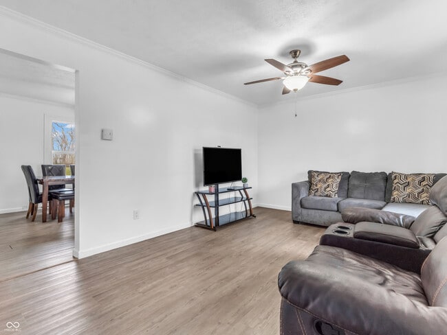 Building Photo - 12386 S Hillview Dr