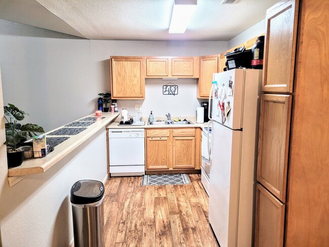 Building Photo - 21021 Harbor Ln