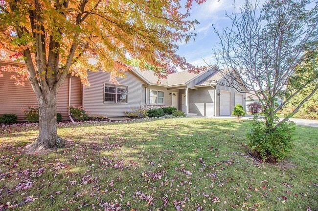 Exterior - 144 N Pleasant View Rd