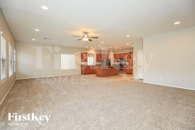 Building Photo - 9759 Mt Kenyon St