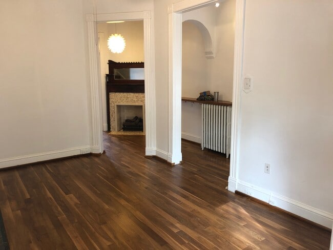 Living Room - 1212 Linden Pl NE