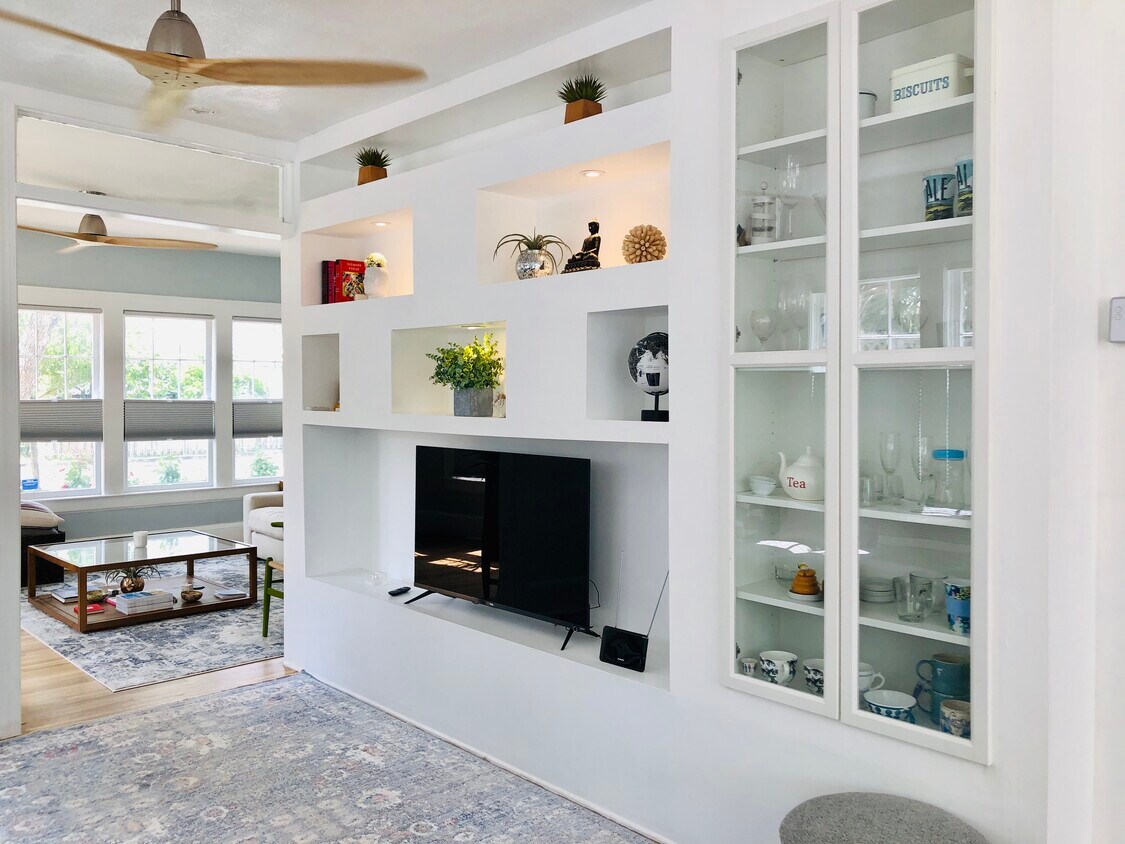 Foto principal - 2218 Herschel St