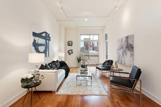 Foto del edificio - Luxurious Lansing Penthouse