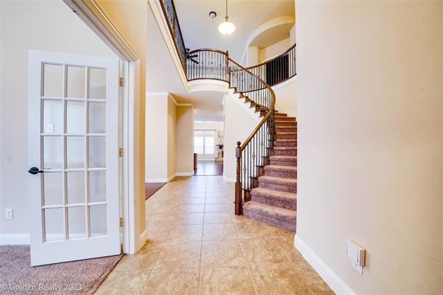 Building Photo - 10125 Waterstone Way