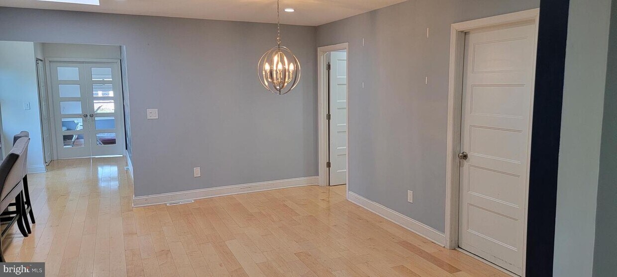 195 Perry Ave, Moorestown, NJ 08057 House for Rent in Moorestown, NJ