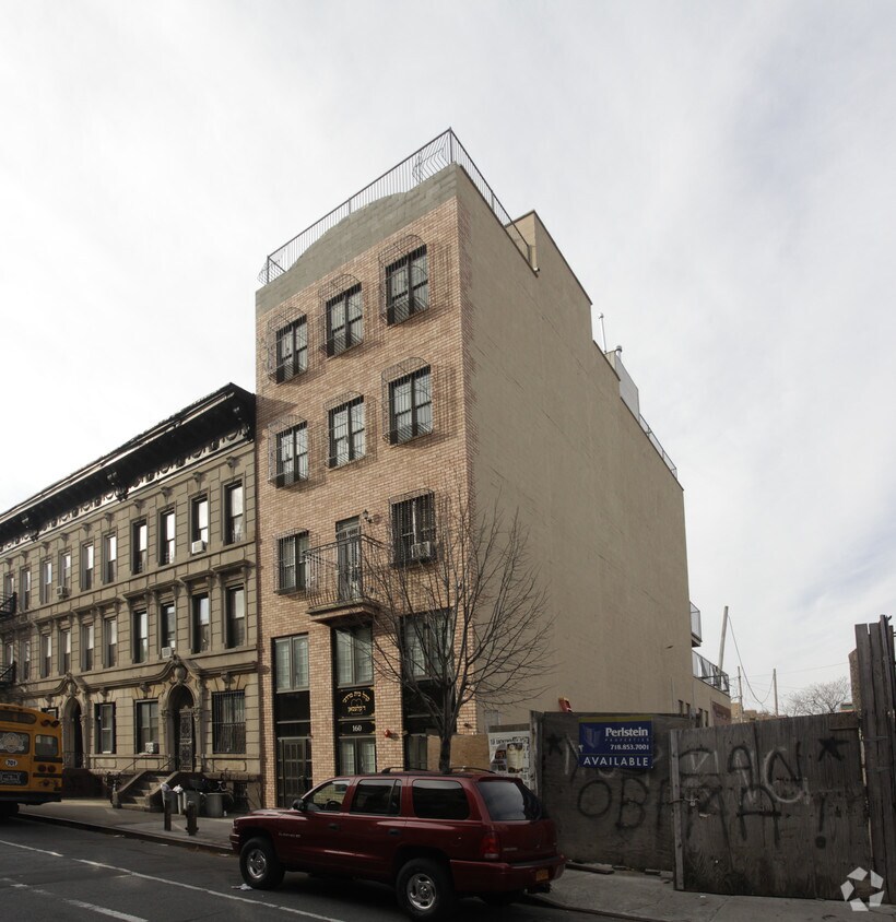 Primary Photo - 160 Franklin Ave