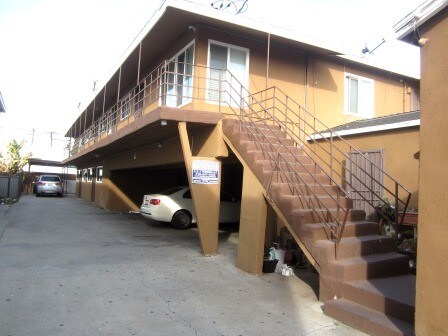 Foto principal - 4387 W 134th St