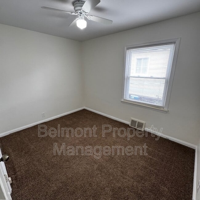 Building Photo - 20454 Norborne