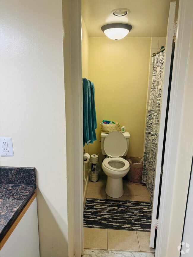 Friendship Village Apartments for Rent with Utilities Included Chevy Chase, MD 3 Rentals
