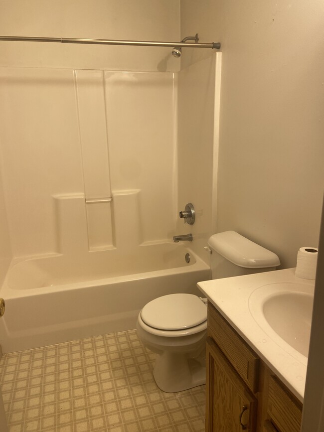 Bathroom - 508 N Elm St