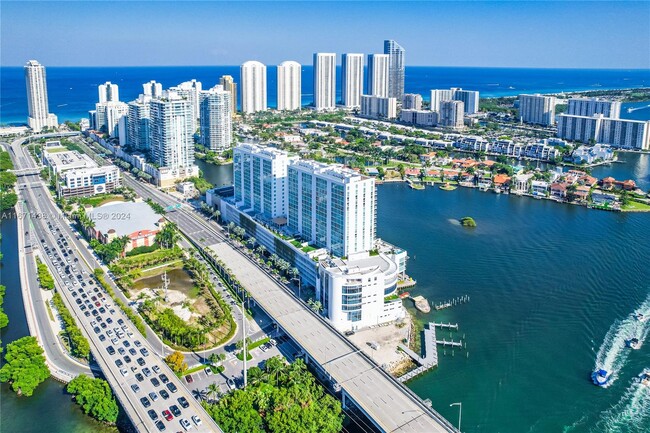 Foto del edificio - 400 Sunny Isles Blvd