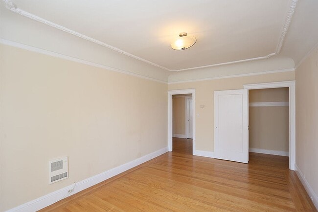 Building Photo - 2700 Polk St