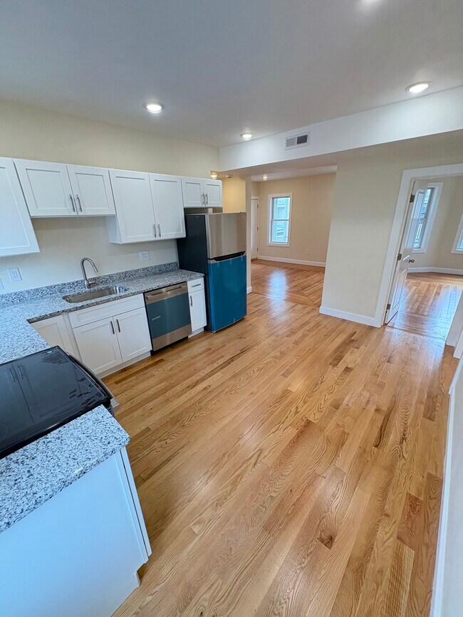 Foto del edificio - 7 Lowell Cir