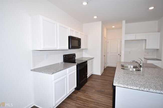 Foto del edificio - 1481 Ben Park Way