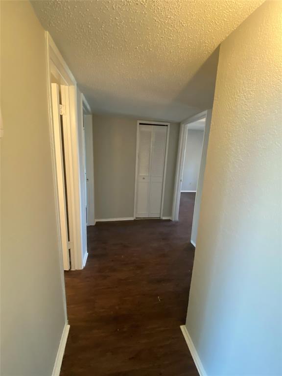 Foto del edificio - 6201 Magnolia Ln