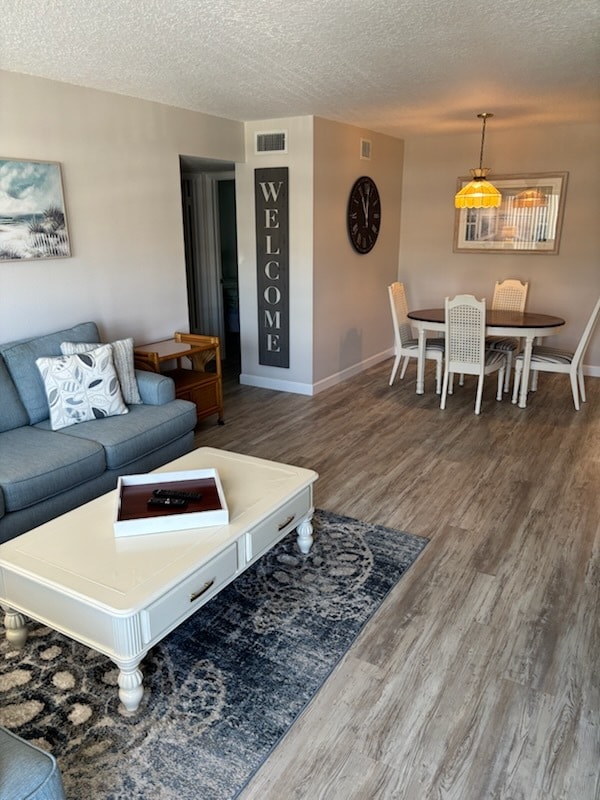 Building Photo - 2469 Franciscan Dr