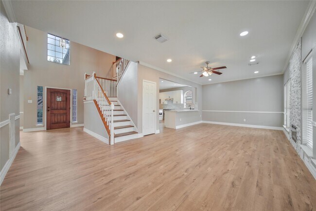 Foto del edificio - 4422 Westray Dr