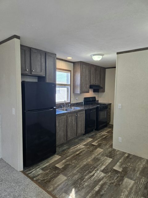 Foto del edificio - 4930 E Itasca St