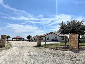 Building Photo - 6818 US-90