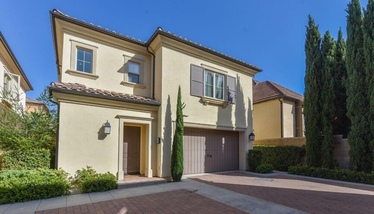 Foto principal - 3b/2.5b Cypress Village Irvine House for rent