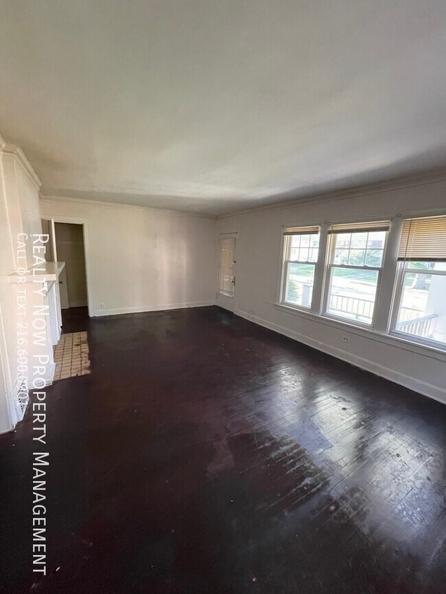 Foto del edificio - 3425 Altamont Rd