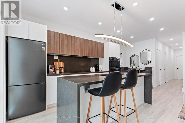 Photo du bâtiment - 16 Minto St