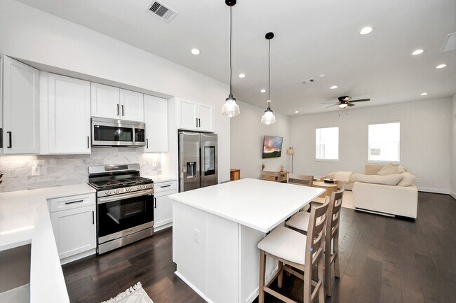 Foto del edificio - 5502 Wheatley St