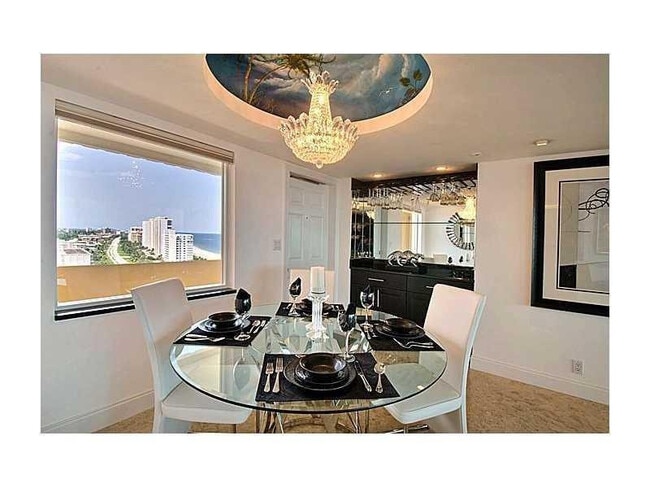 Building Photo - 333 NE 21st Ave