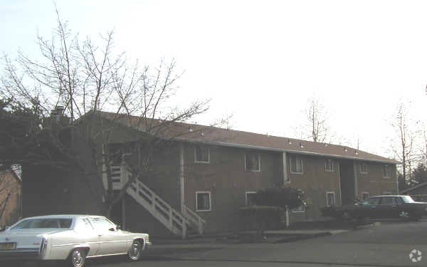 Primary Photo - 12150 SW Gingham Ln
