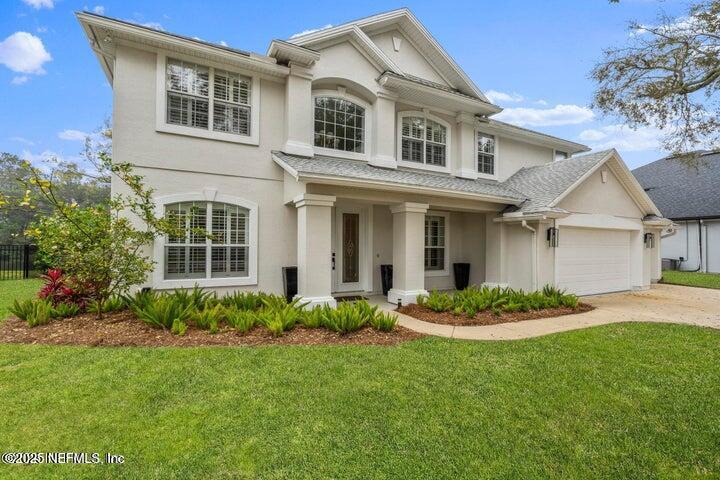 Foto principal - 528 S Sea Lake Ln