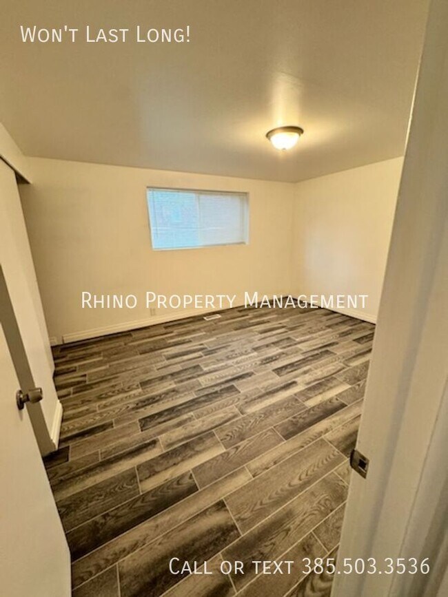 Foto del edificio - 329 E Lambourne Ave