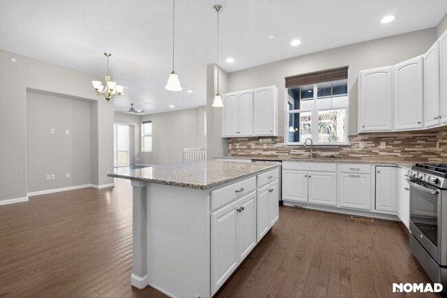 Foto del edificio - 11009 Yates Ct