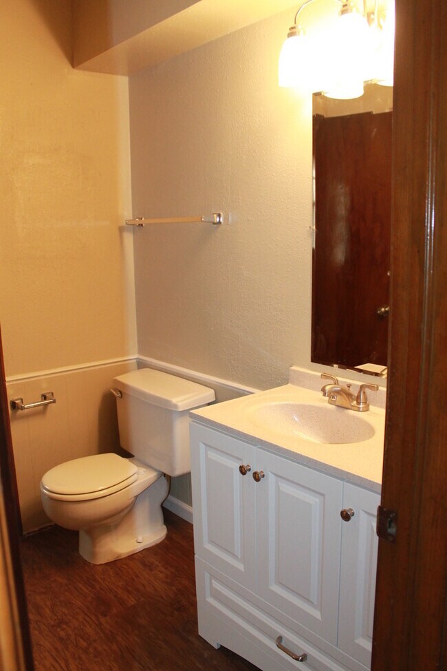 Foto del edificio - Move in Special!!  $500 off 2nd Month's rent!