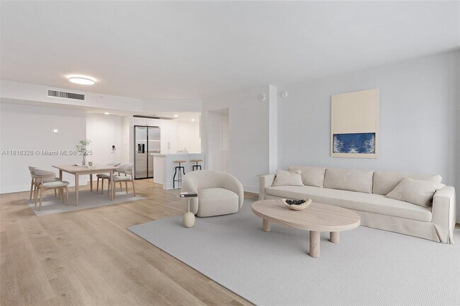 Foto del edificio - 555 NE 34th St