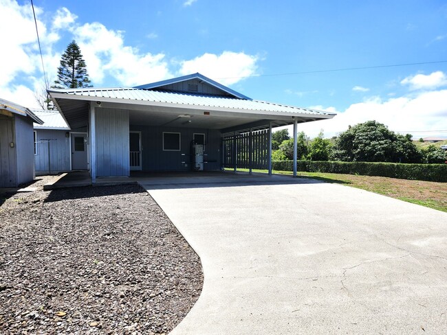Building Photo - Ben &amp; Amy Tamura Irrevocable Trust - B...