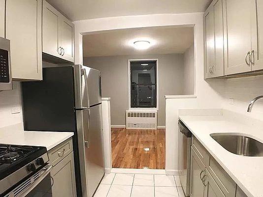 Primary Photo - 1 bedroom in Bronx NY 10465