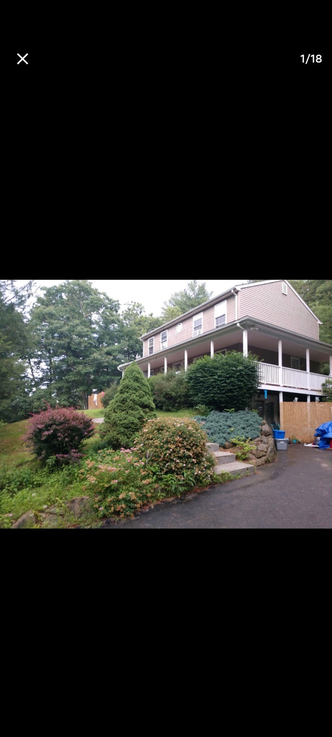 Building Photo - 39 Old Rd